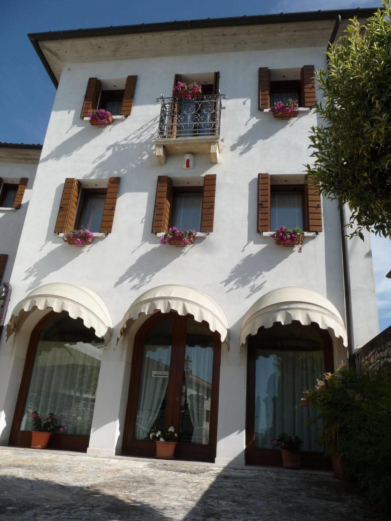 Locanda Ai Archi Di Andreola Monica Farra di Soligo Dış mekan fotoğraf