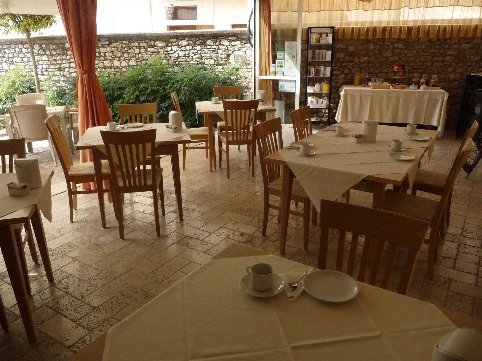 Locanda Ai Archi Di Andreola Monica Farra di Soligo Dış mekan fotoğraf